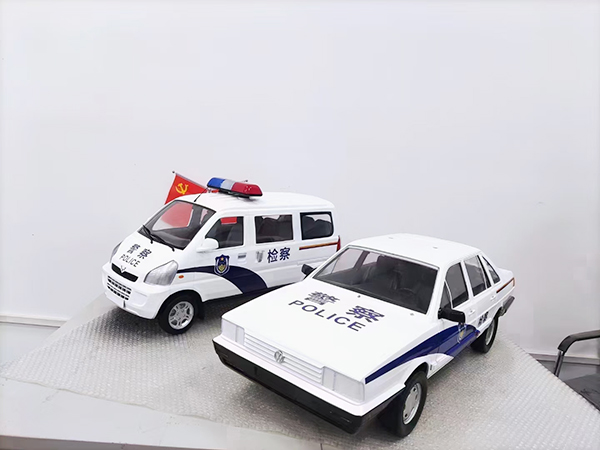 2252警车模型打印