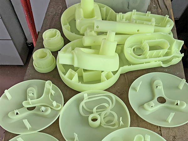 黄色树脂打印高韧性电...