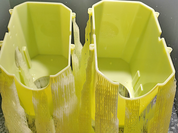 黄色树脂打印模型