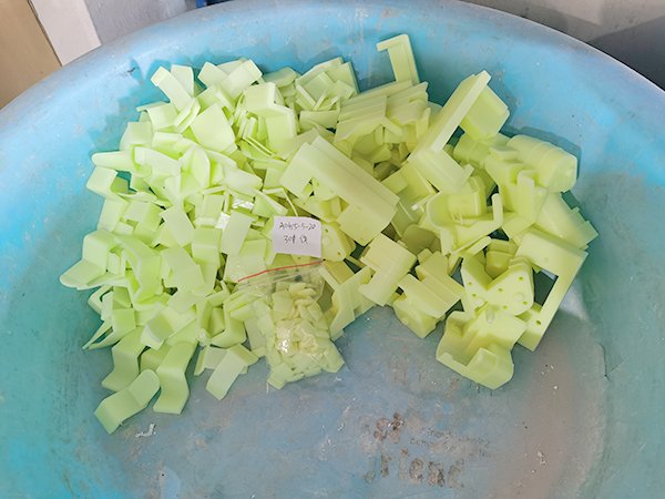 绿色树脂打印配件 