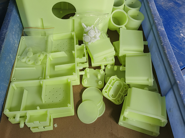 制氧机零件黄色高韧性...