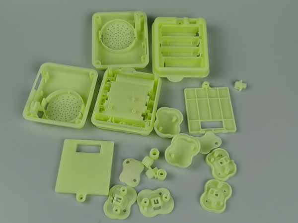 工业零件黄色树脂打印