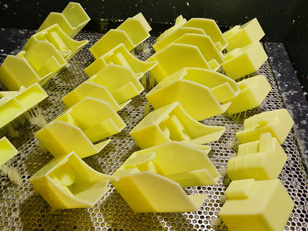 工业产品批量生产