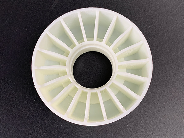 71b机械零件白色光...