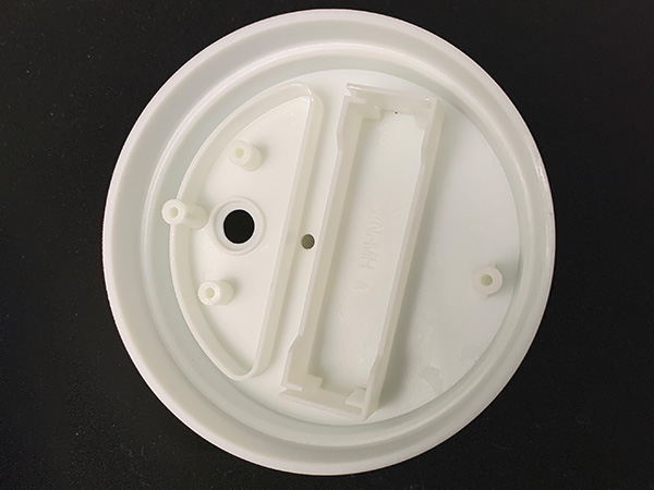 59c电器零件白色光...