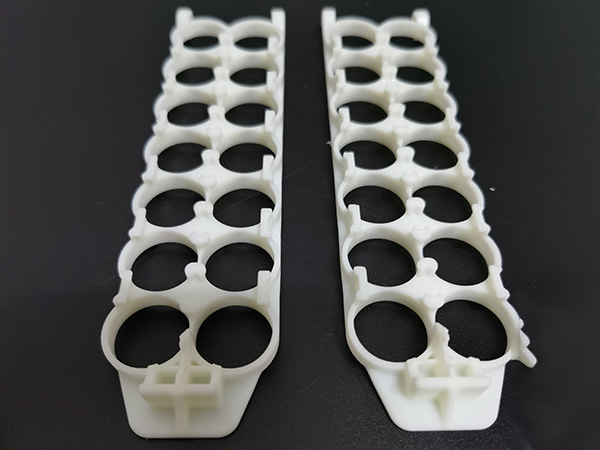 220机械零件白色光...