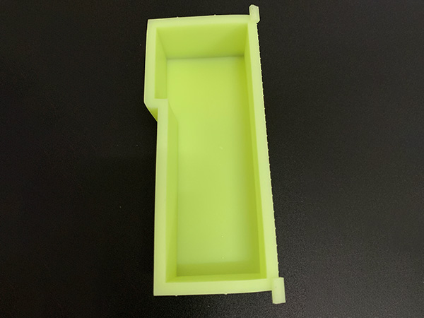 1e5机械零件黄色光...