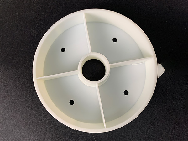 12f电器零件白色光...