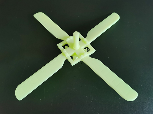 738飞机模型零件黄...