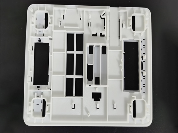 305仪器外壳白色光...