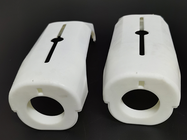 24_1电器零件白色...