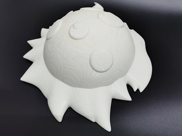 022动漫模型白色树...