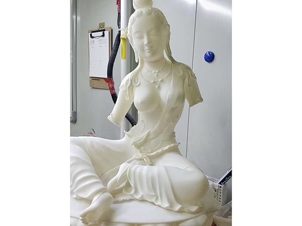 cfdb雕塑白色树脂...