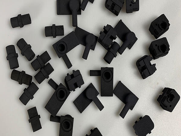 E377#机械零件尼...